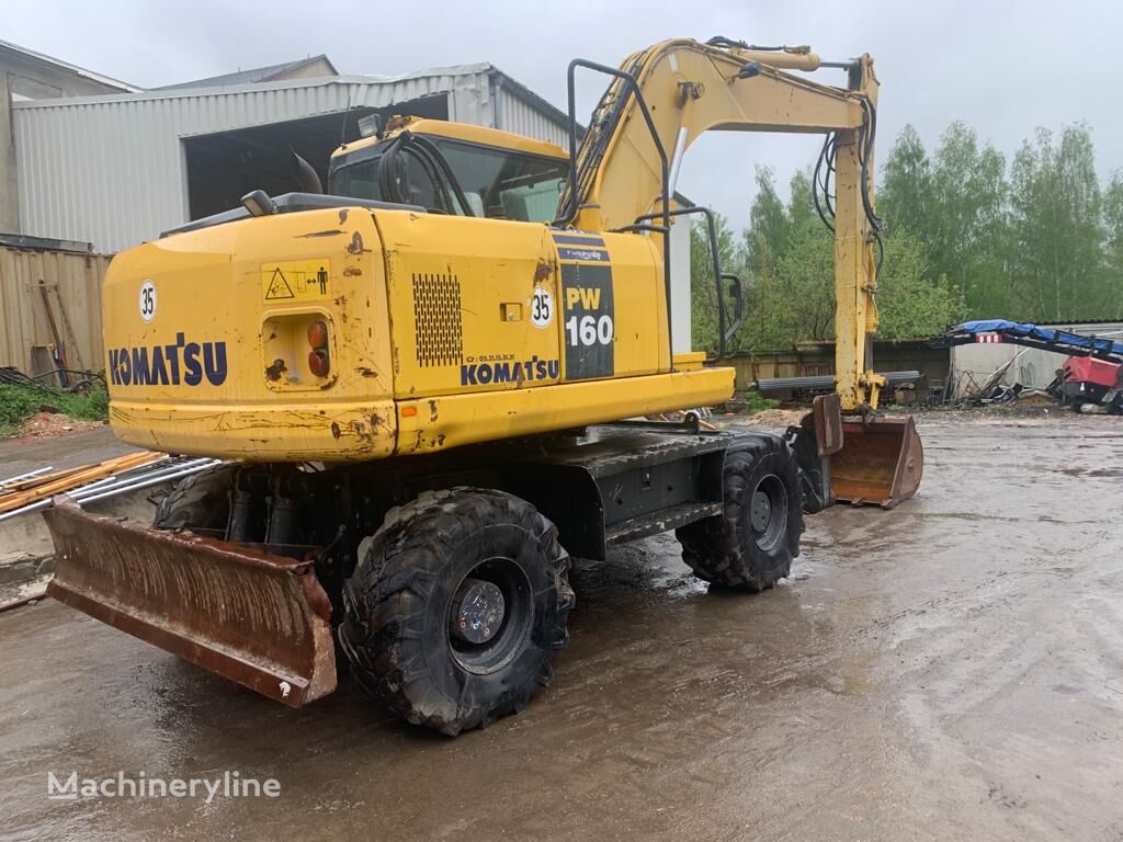 máy đào bánh lốp Komatsu PW160