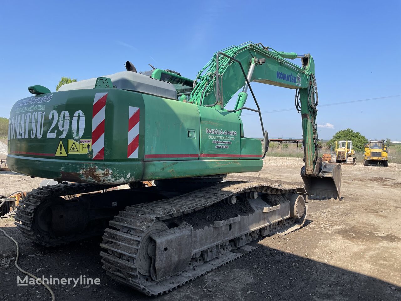 máy đào bánh xích Komatsu PC290-8