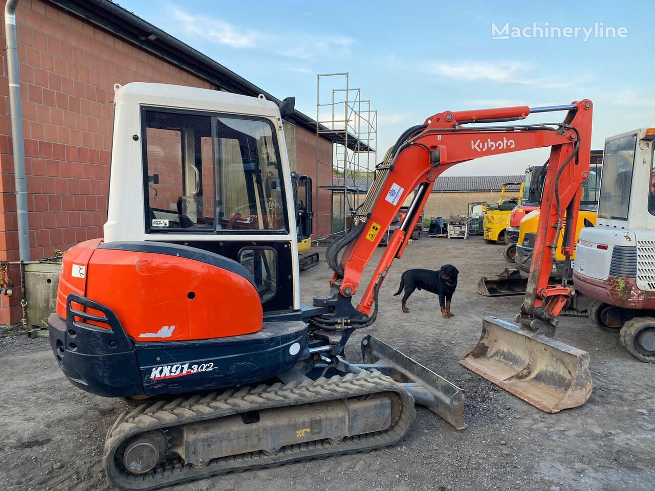 máy đào cỡ nhỏ Kubota KX91-3