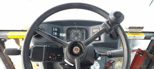 máy xúc đào liên hợp bánh lốp NEW HOLLAND LB115B-4BS + ROTOTILT để bán hình ảnh 8 máy xúc đào liên hợp bánh lốp NEW HOLLAND LB115B-4BS + ROTOTILT hình ảnh 8
