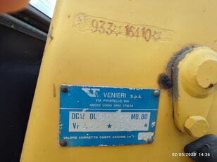 máy xúc đào liên hợp bánh lốp VF Venieri VF9.33