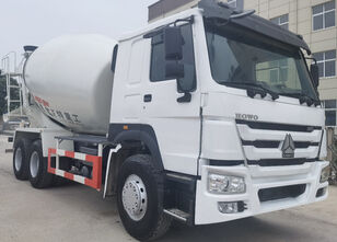 xe tải trộn bê tông Tigarbo  trên khung HOWO ZZ1257N4347E1 concrete mixer truck