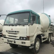 xe tải trộn bê tông Mitsubishi FV415J